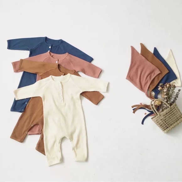 2- piece Ribbed Baby set - Picture 1 of 2